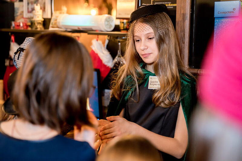 Как необычно отметить 8 марта в школе вместе с Квесторией в Kostanay