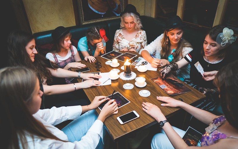 Хэллоуинская вечеринка с мистической атмосферой в Kostanay