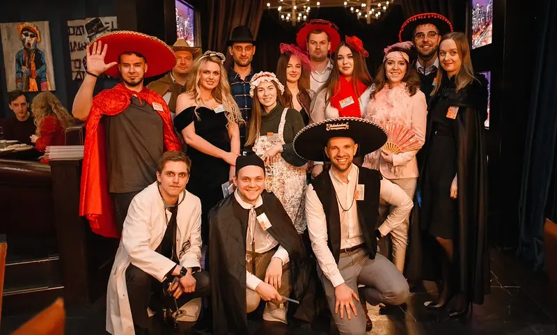 Корпоратив на Новый год 2026 в Костанае — как развлечь коллег, не нарушив трудовой кодекс